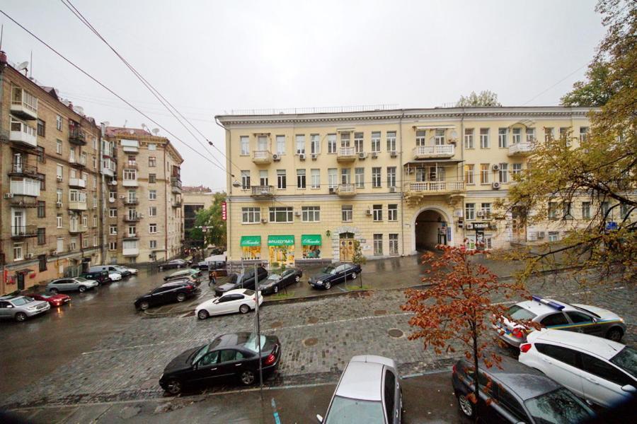 Apartments On Besarabka Kyiv Exterior foto