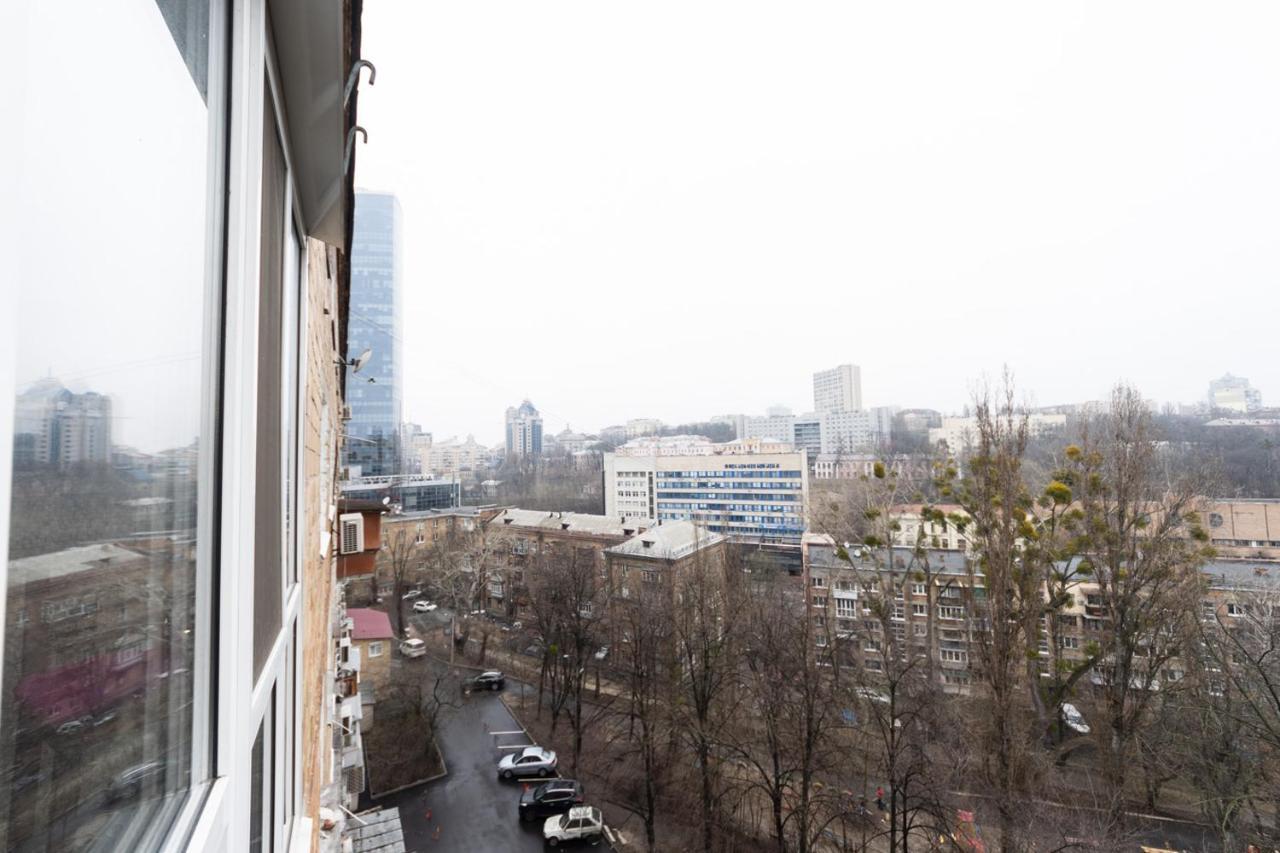 Apartments On Besarabka Kyiv Exterior foto